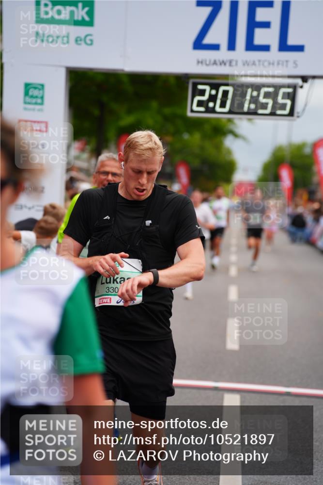 20.09.2026 - PSD Bank Halbmarathon LAZAROV Photography http://msf.ph/oto/10521897 20.09.2026 12:01:54 Ziel 1153, 1257, 1607, 2806, 3218, 3302, 3485, 4089, 4549, 4646 meine-sportfotos.de