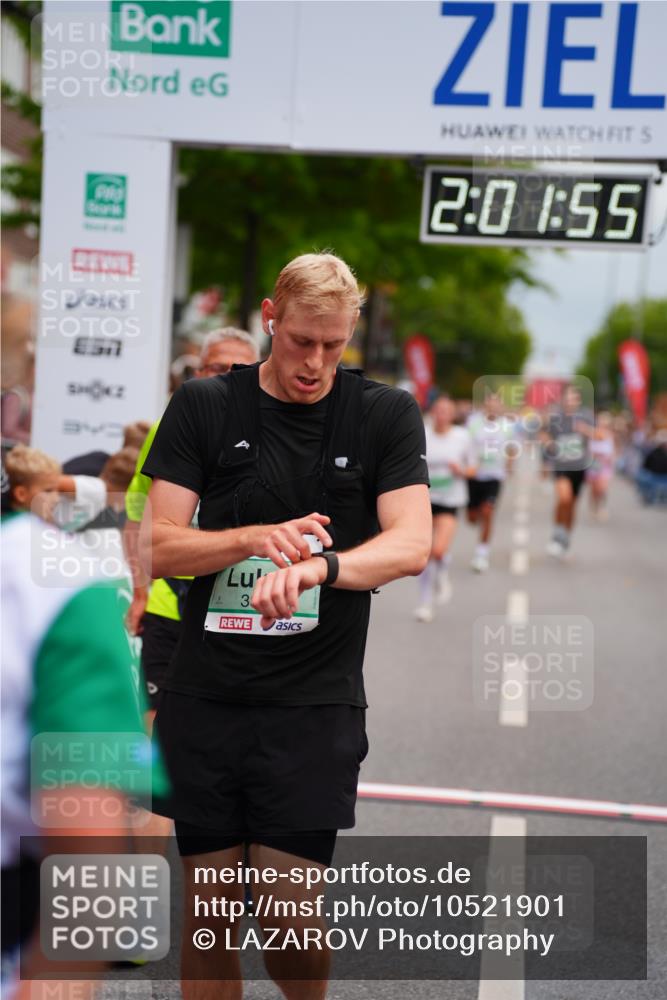 20.09.2026 - PSD Bank Halbmarathon LAZAROV Photography http://msf.ph/oto/10521901 20.09.2026 12:01:54 Ziel 1153, 1257, 1607, 2806, 3218, 3302, 3485, 4089, 4549, 4646 meine-sportfotos.de