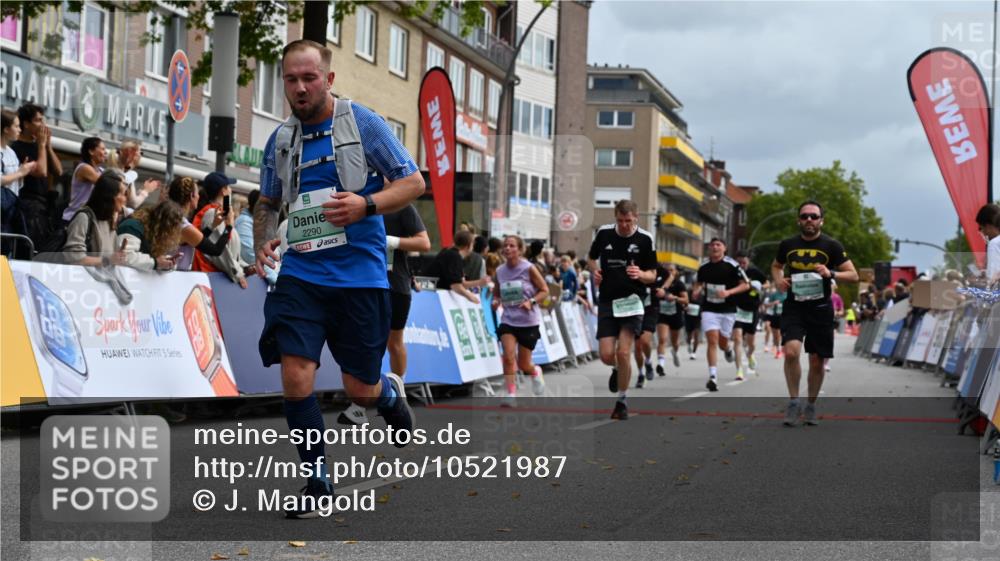 20.09.2026 - PSD Bank Halbmarathon J. Mangold http://msf.ph/oto/10521987 20.09.2026 11:58:37 Ziel 1035, 1251, 1304, 1741, 1795, 1936, 1956, 2290, 3183, 3447, 3490, 3598, 4013, 4355, 4570, 4572 meine-sportfotos.de