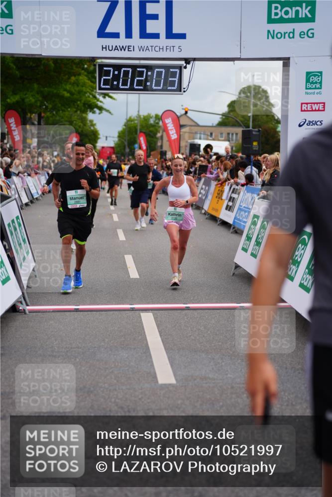 20.09.2026 - PSD Bank Halbmarathon LAZAROV Photography http://msf.ph/oto/10521997 20.09.2026 12:02:02 Ziel 2865, 2881, 2947, 2995, 3007, 3135, 3485, 4167, 4646 meine-sportfotos.de