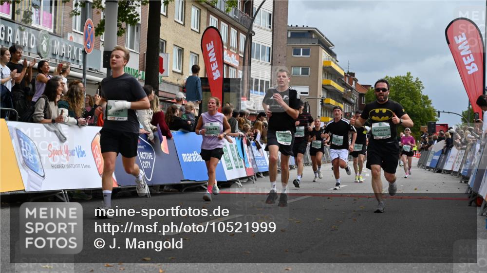 20.09.2026 - PSD Bank Halbmarathon J. Mangold http://msf.ph/oto/10521999 20.09.2026 11:58:38 Ziel 1035, 1251, 1304, 1741, 1795, 1936, 2290, 3447, 3598, 4013, 4355, 4570, 4572 meine-sportfotos.de