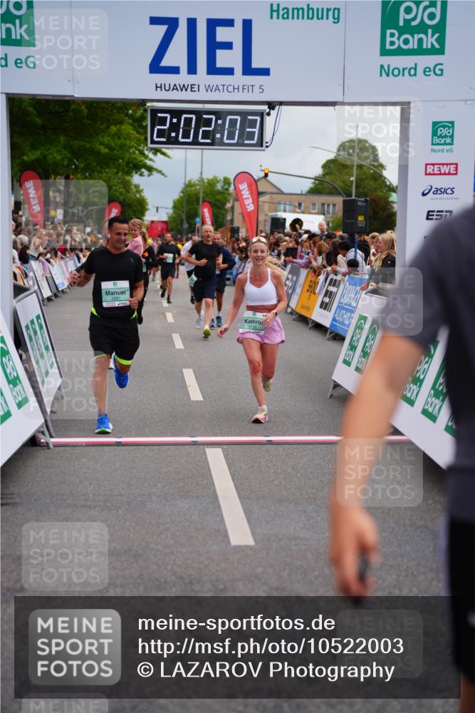 20.09.2026 - PSD Bank Halbmarathon LAZAROV Photography http://msf.ph/oto/10522003 20.09.2026 12:02:02 Ziel 2865, 2881, 2947, 2995, 3007, 3135, 3485, 4167, 4646 meine-sportfotos.de