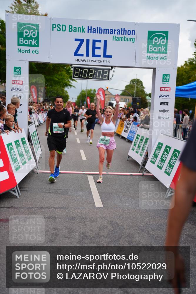 20.09.2026 - PSD Bank Halbmarathon LAZAROV Photography http://msf.ph/oto/10522029 20.09.2026 12:02:03 Ziel 2865, 2881, 2947, 2995, 3007, 3135, 3485, 4167, 4574, 4646 meine-sportfotos.de