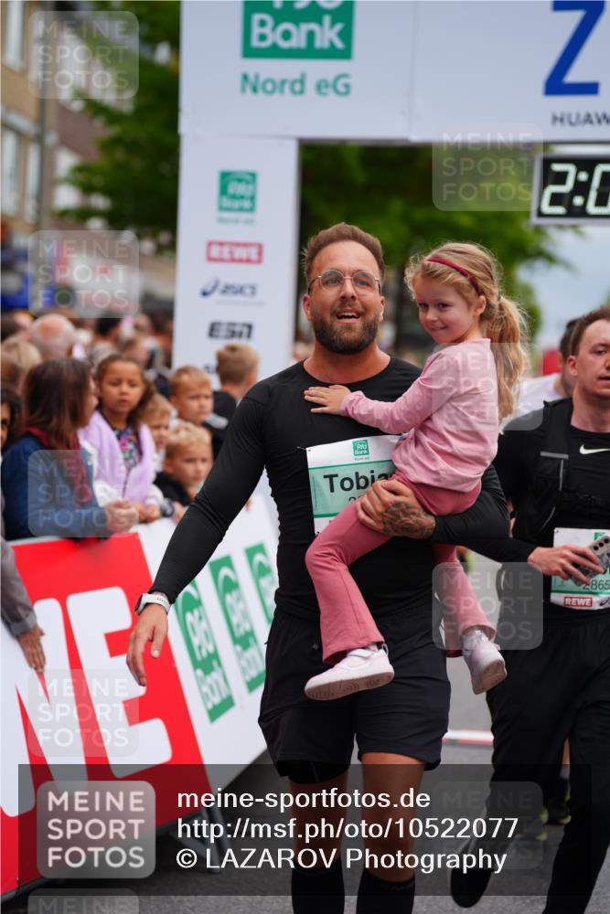 20.09.2026 - PSD Bank Halbmarathon LAZAROV Photography http://msf.ph/oto/10522077 20.09.2026 12:02:07 Ziel 2486, 2489, 2865, 2881, 2947, 2995, 3007, 3135, 3179, 3793, 4167, 4574, 4719 meine-sportfotos.de