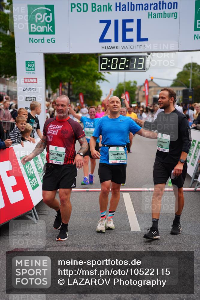 20.09.2026 - PSD Bank Halbmarathon LAZAROV Photography http://msf.ph/oto/10522115 20.09.2026 12:02:13 Ziel 1585, 1926, 2486, 2489, 2865, 2947, 3179, 3458, 3536, 3557, 3704, 3705, 3793, 4167, 4574, 4719 meine-sportfotos.de