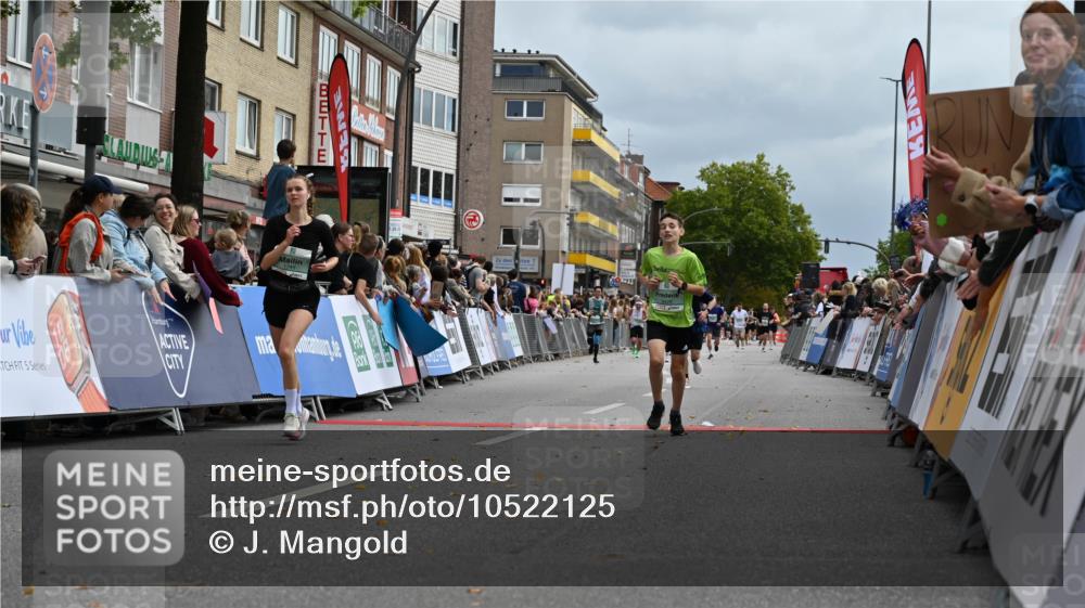 20.09.2026 - PSD Bank Halbmarathon J. Mangold http://msf.ph/oto/10522125 20.09.2026 11:59:03 Ziel 1197, 1749, 2370, 3150, 3194, 4286, 4428, 4591 meine-sportfotos.de
