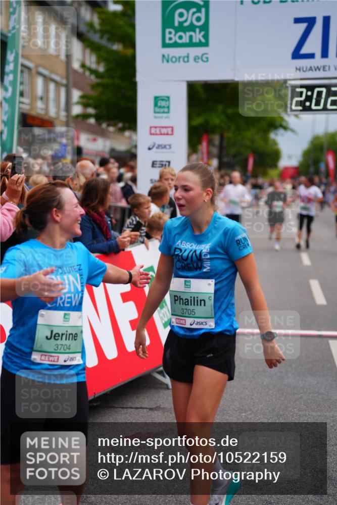 20.09.2026 - PSD Bank Halbmarathon LAZAROV Photography http://msf.ph/oto/10522159 20.09.2026 12:02:18 Ziel 1072, 1486, 1585, 1926, 2077, 2486, 2489, 3458, 3536, 3557, 3704, 3705, 3793, 4068 meine-sportfotos.de