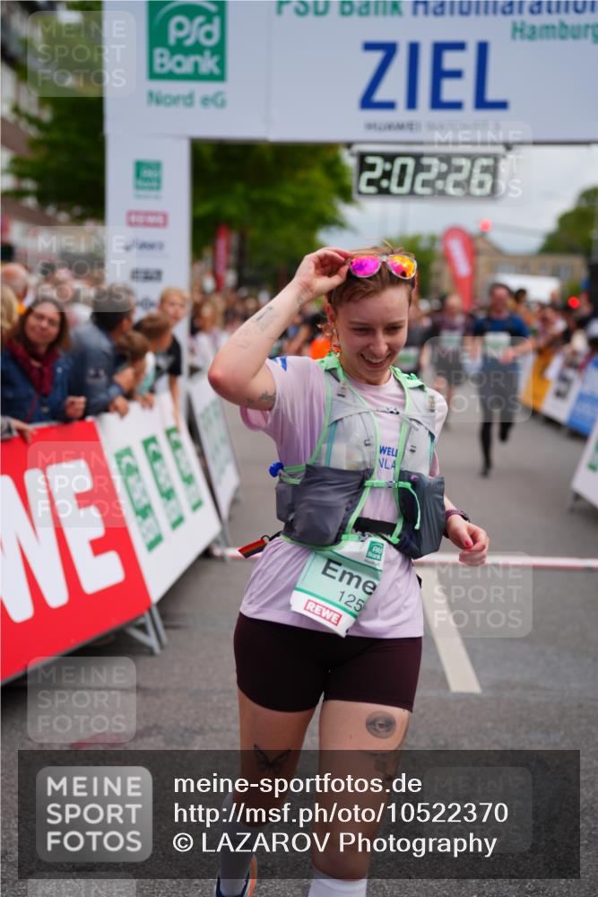 20.09.2026 - PSD Bank Halbmarathon LAZAROV Photography http://msf.ph/oto/10522370 20.09.2026 12:02:25 Ziel 1072, 1126, 1250, 1340, 1486, 2077, 2395, 2968, 4068, 4114, 4115, 4485, 4794 meine-sportfotos.de