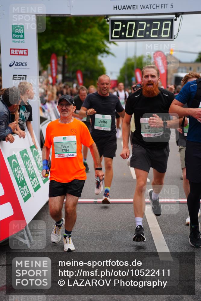 20.09.2026 - PSD Bank Halbmarathon LAZAROV Photography http://msf.ph/oto/10522411 20.09.2026 12:02:27 Ziel 1072, 1126, 1250, 1340, 1486, 1507, 2077, 2395, 2968, 4068, 4114, 4115, 4485, 4794 meine-sportfotos.de