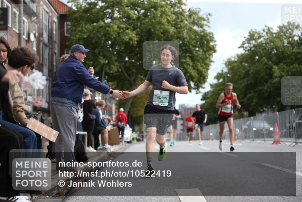 20.09.2026 - PSD Bank Halbmarathon Jannik Wohlers http://msf.ph/oto/10522419 20.09.2026 11:32:29 Laufen 1721 meine-sportfotos.de