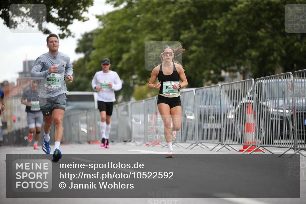 20.09.2026 - PSD Bank Halbmarathon Jannik Wohlers http://msf.ph/oto/10522592 20.09.2026 11:34:14 Laufen 1632, 2910 meine-sportfotos.de