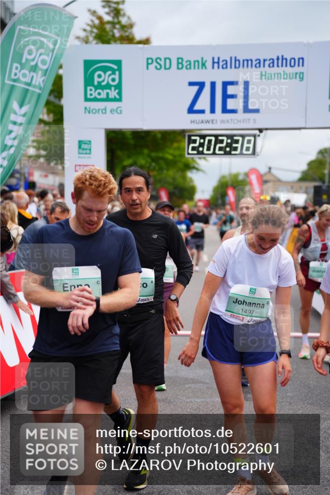 20.09.2026 - PSD Bank Halbmarathon LAZAROV Photography http://msf.ph/oto/10522601 20.09.2026 12:02:37 Ziel 1403, 1497, 1507, 1586, 2084, 2088, 2817, 2818, 2968, 3109, 3240, 3354, 4565, 4580 meine-sportfotos.de