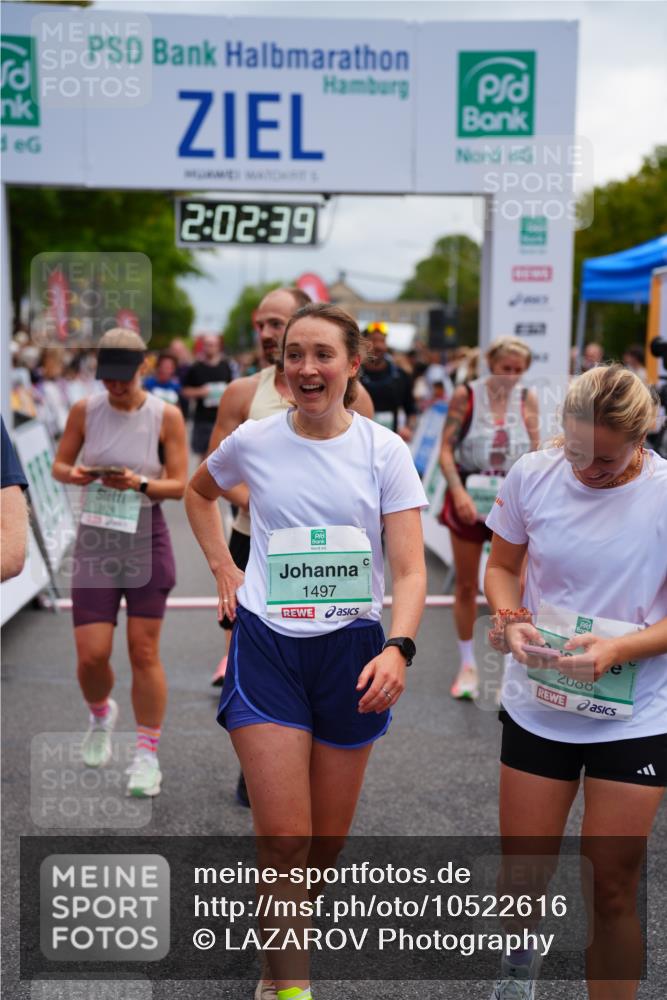 20.09.2026 - PSD Bank Halbmarathon LAZAROV Photography http://msf.ph/oto/10522616 20.09.2026 12:02:38 Ziel 1403, 1497, 1507, 1586, 1718, 2084, 2088, 2817, 2818, 3109, 3240, 3354, 4547, 4565, 4580 meine-sportfotos.de