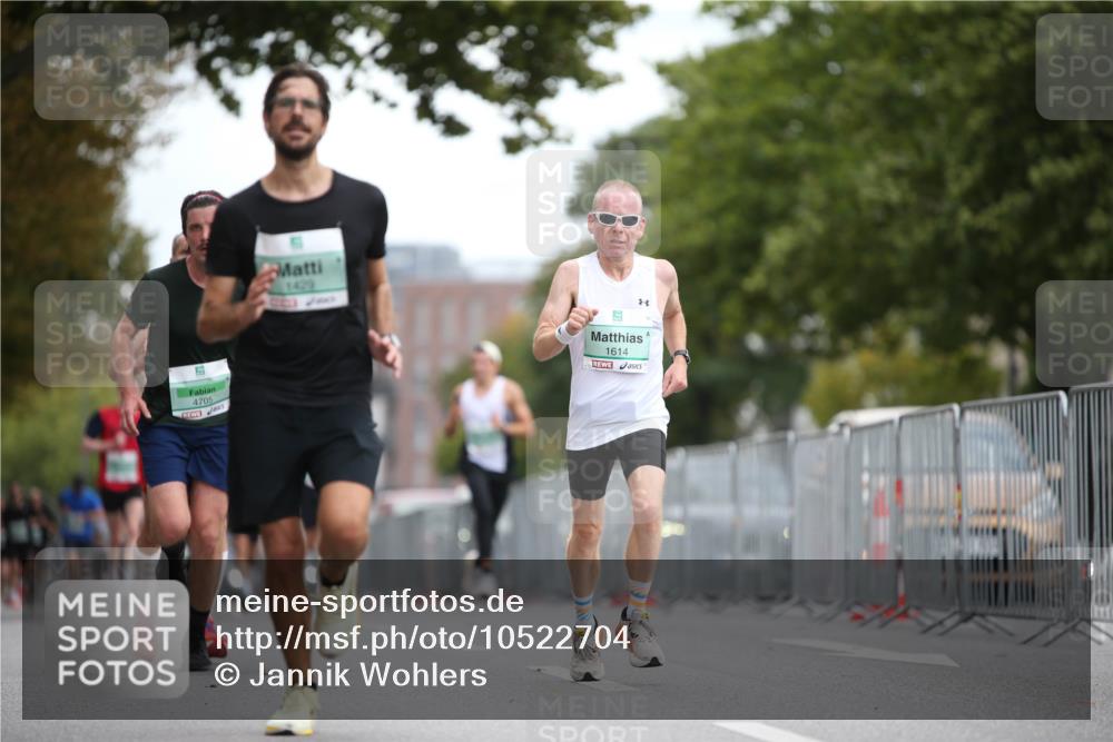 20.09.2026 - PSD Bank Halbmarathon Jannik Wohlers http://msf.ph/oto/10522704 20.09.2026 11:35:05 Laufen 4705, 1429, 1614 meine-sportfotos.de