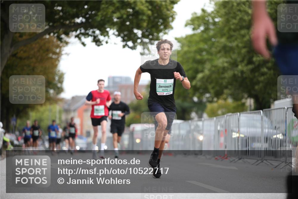 20.09.2026 - PSD Bank Halbmarathon Jannik Wohlers http://msf.ph/oto/10522717 20.09.2026 11:35:10 Laufen 4075 meine-sportfotos.de