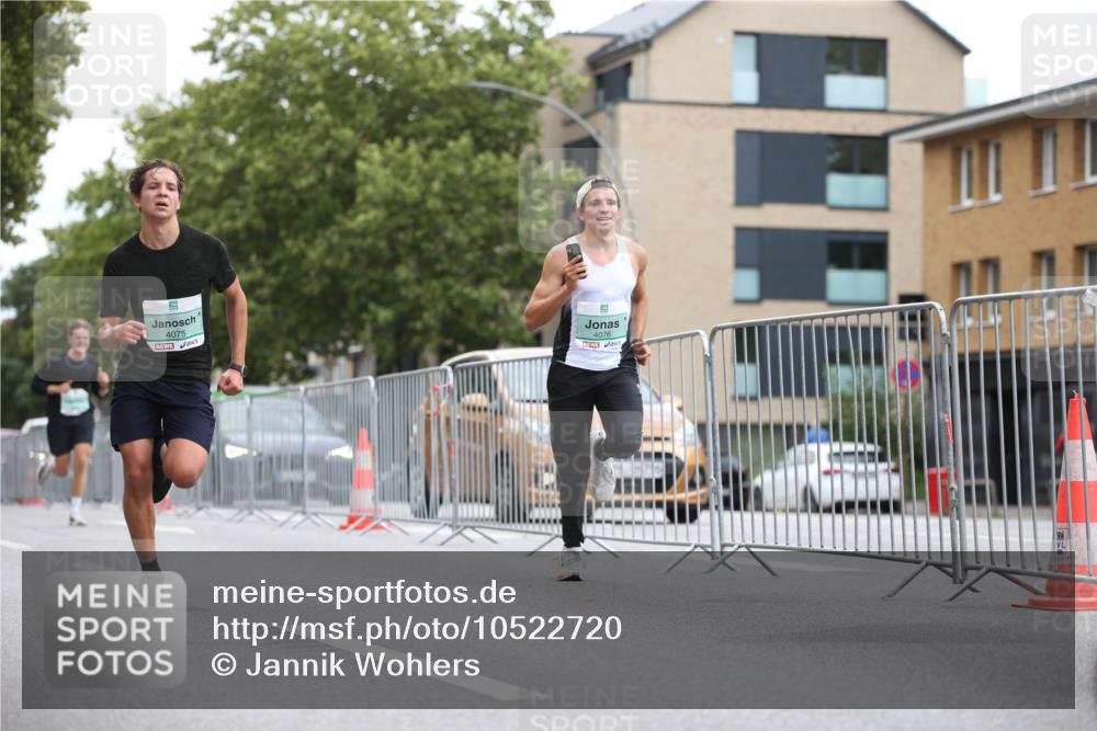 20.09.2026 - PSD Bank Halbmarathon Jannik Wohlers http://msf.ph/oto/10522720 20.09.2026 11:35:11 Laufen 4075, 4076 meine-sportfotos.de