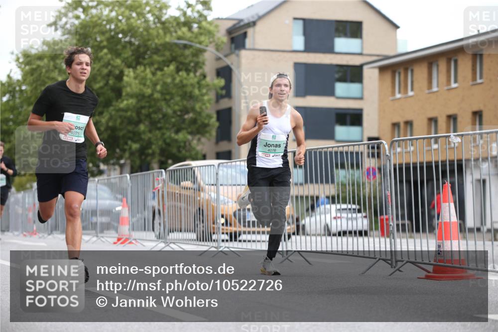 20.09.2026 - PSD Bank Halbmarathon Jannik Wohlers http://msf.ph/oto/10522726 20.09.2026 11:35:11 Laufen 4075, 4076 meine-sportfotos.de