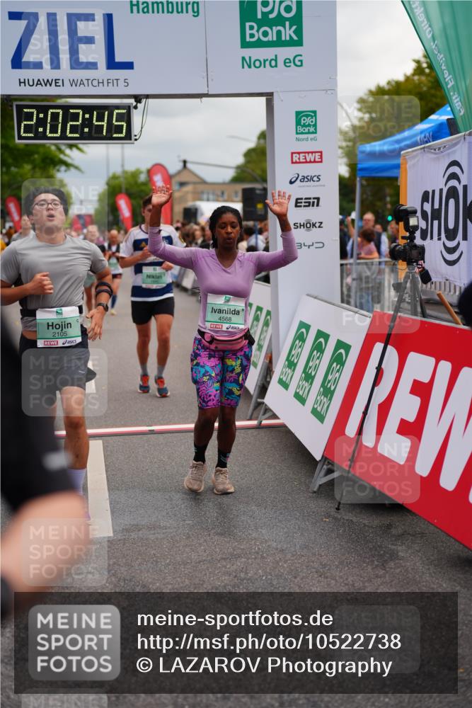 20.09.2026 - PSD Bank Halbmarathon LAZAROV Photography http://msf.ph/oto/10522738 20.09.2026 12:02:45 Ziel 1247, 1718, 1895, 2084, 2089, 2105, 3109, 3240, 3310, 3332, 3354, 3609, 4547, 4565, 4568 meine-sportfotos.de