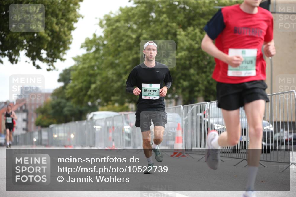 20.09.2026 - PSD Bank Halbmarathon Jannik Wohlers http://msf.ph/oto/10522739 20.09.2026 11:35:16 Laufen 2244 meine-sportfotos.de
