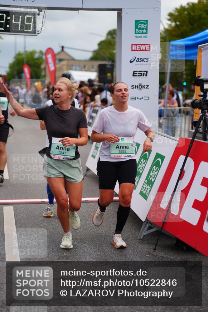 20.09.2026 - PSD Bank Halbmarathon LAZAROV Photography http://msf.ph/oto/10522846 20.09.2026 12:02:49 Ziel 1247, 1280, 1665, 1718, 1895, 2089, 2105, 2788, 3109, 3310, 3332, 3609, 4547, 4565, 4568 meine-sportfotos.de