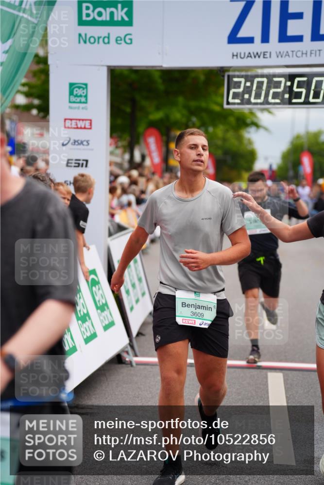 20.09.2026 - PSD Bank Halbmarathon LAZAROV Photography http://msf.ph/oto/10522856 20.09.2026 12:02:49 Ziel 1247, 1280, 1665, 1718, 1895, 2089, 2105, 2788, 3109, 3310, 3332, 3609, 4547, 4565, 4568 meine-sportfotos.de