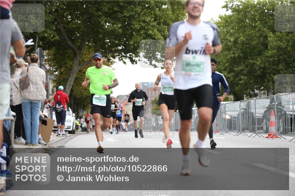20.09.2026 - PSD Bank Halbmarathon Jannik Wohlers http://msf.ph/oto/10522866 20.09.2026 11:36:37 Laufen 3299 meine-sportfotos.de