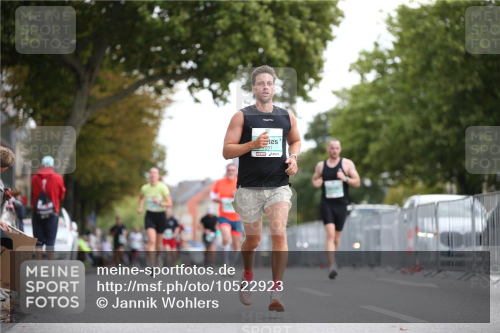 20.09.2026 - PSD Bank Halbmarathon Jannik Wohlers http://msf.ph/oto/10522923 20.09.2026 11:37:02 Laufen 291 meine-sportfotos.de