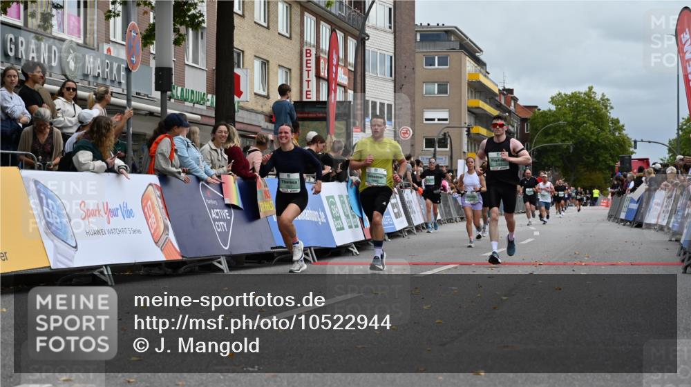 20.09.2026 - PSD Bank Halbmarathon J. Mangold http://msf.ph/oto/10522944 20.09.2026 12:00:49 Ziel 1271, 1366, 1451, 1682, 2020, 3027, 3123, 3283, 3368, 3383, 3554, 3751, 4199 meine-sportfotos.de
