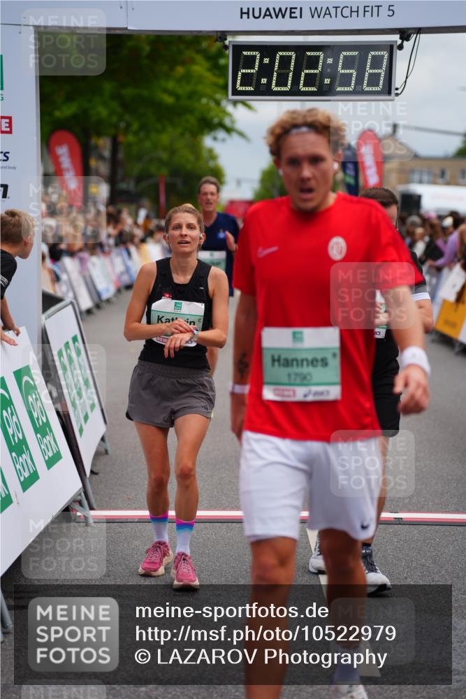 20.09.2026 - PSD Bank Halbmarathon LAZAROV Photography http://msf.ph/oto/10522979 20.09.2026 12:02:57 Ziel 1280, 1665, 1716, 1790, 2019, 2061, 2089, 2222, 2514, 2788, 2999, 4354 meine-sportfotos.de
