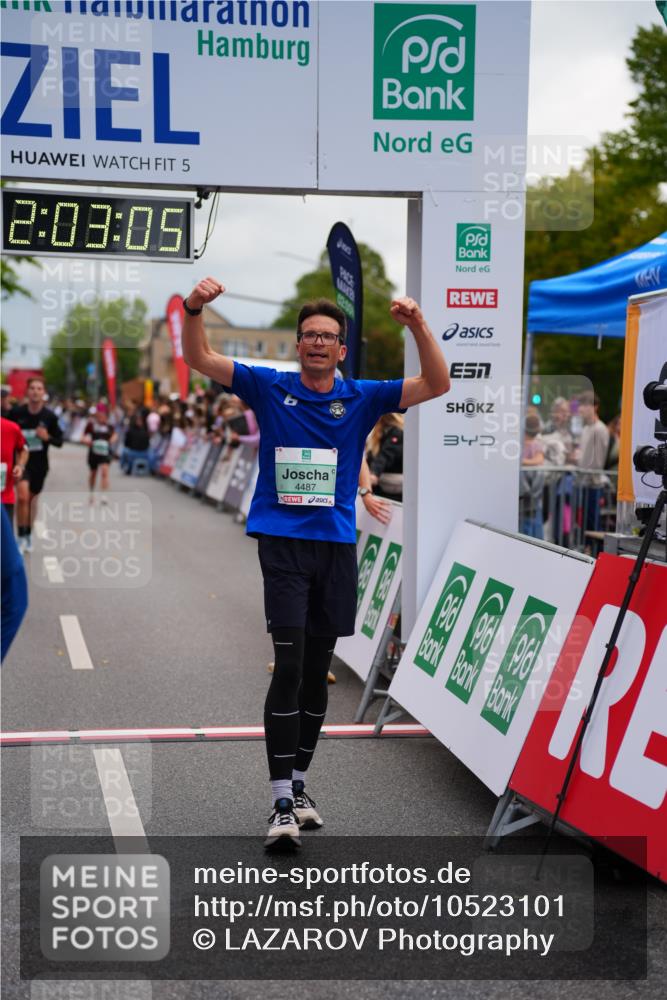 20.09.2026 - PSD Bank Halbmarathon LAZAROV Photography http://msf.ph/oto/10523101 20.09.2026 12:03:04 Ziel 1716, 2019, 2061, 2222, 2508, 2514, 2699, 2716, 2832, 2999, 4354, 4487, 4735 meine-sportfotos.de