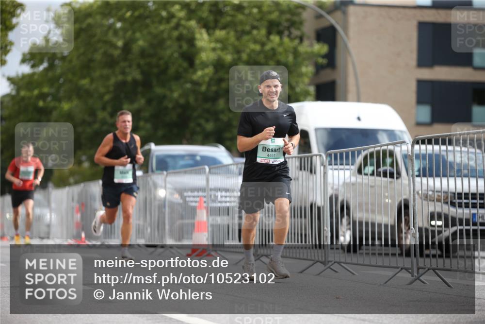 20.09.2026 - PSD Bank Halbmarathon Jannik Wohlers http://msf.ph/oto/10523102 20.09.2026 11:38:42 Laufen 4461 meine-sportfotos.de