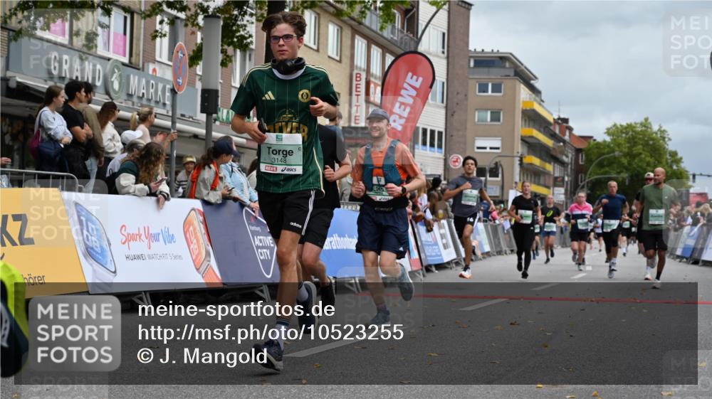 20.09.2026 - PSD Bank Halbmarathon J. Mangold http://msf.ph/oto/10523255 20.09.2026 12:01:24 Ziel 1142, 1227, 1328, 1382, 1393, 1999, 2169, 2174, 2189, 2383, 2397, 2661, 2748, 3148, 3161, 3271, 3399, 3446, 3492, 4334, 4707 meine-sportfotos.de