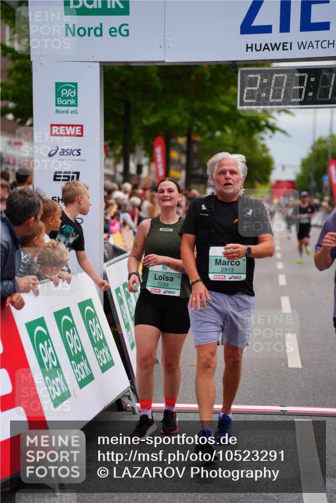 20.09.2026 - PSD Bank Halbmarathon LAZAROV Photography http://msf.ph/oto/10523291 20.09.2026 12:03:16 Ziel 1239, 1727, 1750, 1908, 2699, 2716, 2913, 4210 meine-sportfotos.de