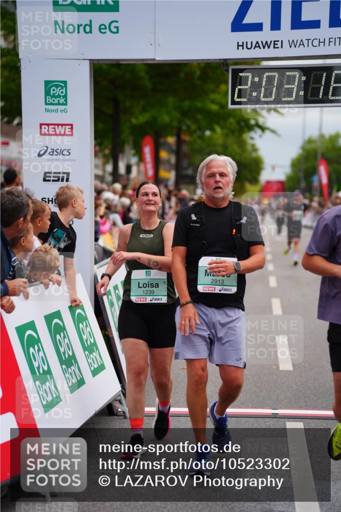 20.09.2026 - PSD Bank Halbmarathon LAZAROV Photography http://msf.ph/oto/10523302 20.09.2026 12:03:16 Ziel 1239, 1727, 1750, 1908, 2699, 2716, 2913, 4210 meine-sportfotos.de