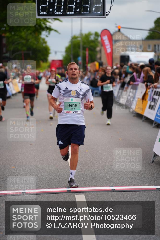 20.09.2026 - PSD Bank Halbmarathon LAZAROV Photography http://msf.ph/oto/10523466 20.09.2026 12:03:31 Ziel 1255, 1412, 1658, 2254, 2557, 2743, 3053, 3246 meine-sportfotos.de