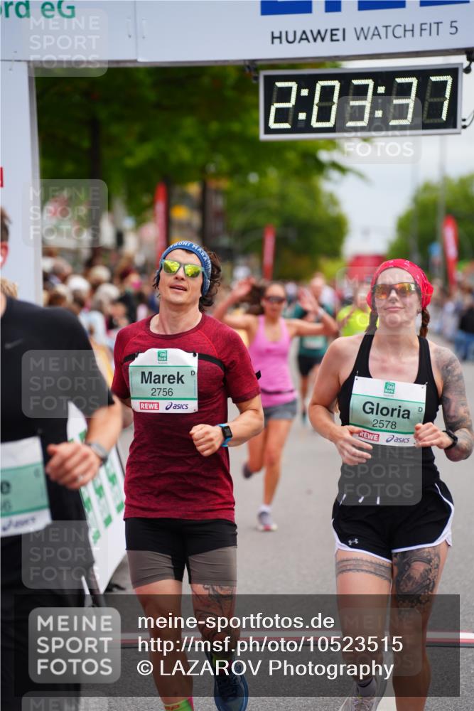 20.09.2026 - PSD Bank Halbmarathon LAZAROV Photography http://msf.ph/oto/10523515 20.09.2026 12:03:37 Ziel 1658, 2254, 2390, 2578, 2756, 3053, 3246, 3320, 3461 meine-sportfotos.de