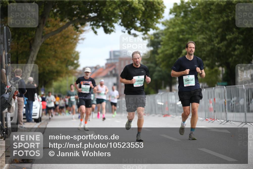 20.09.2026 - PSD Bank Halbmarathon Jannik Wohlers http://msf.ph/oto/10523553 20.09.2026 11:44:19 Laufen 4366, 4365 meine-sportfotos.de