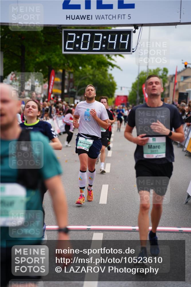 20.09.2026 - PSD Bank Halbmarathon LAZAROV Photography http://msf.ph/oto/10523610 20.09.2026 12:03:44 Ziel 1978, 2049, 2390, 2461, 2578, 2756, 3320, 3461, 3879, 3931 meine-sportfotos.de