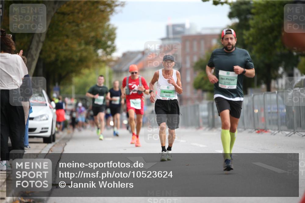 20.09.2026 - PSD Bank Halbmarathon Jannik Wohlers http://msf.ph/oto/10523624 20.09.2026 11:44:56 Laufen 4625, 3755 meine-sportfotos.de