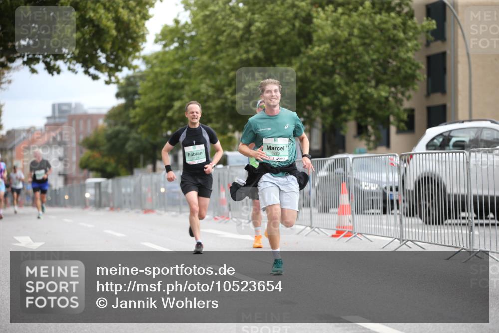 20.09.2026 - PSD Bank Halbmarathon Jannik Wohlers http://msf.ph/oto/10523654 20.09.2026 11:45:11 Laufen 2124, 3270 meine-sportfotos.de