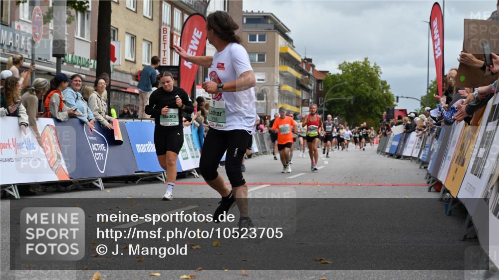 20.09.2026 - PSD Bank Halbmarathon J. Mangold http://msf.ph/oto/10523705 20.09.2026 12:02:06 Ziel 1072, 1250, 1486, 1585, 1926, 2077, 2489, 3179, 3458, 3536, 3557, 3704, 3705, 4068, 4794 meine-sportfotos.de