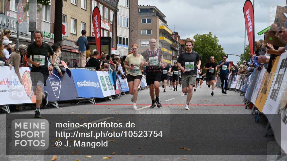 20.09.2026 - PSD Bank Halbmarathon J. Mangold http://msf.ph/oto/10523754 20.09.2026 12:02:14 Ziel 1126, 1250, 1340, 1403, 1486, 1497, 2077, 2088, 2395, 2968, 4114, 4115, 4485, 4580, 4794 meine-sportfotos.de
