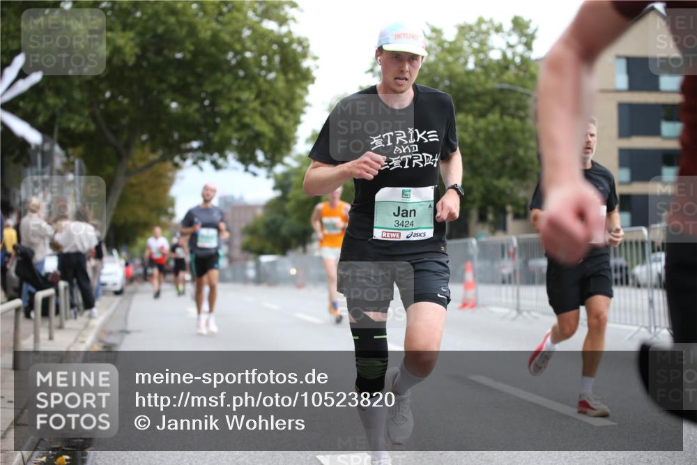 20.09.2026 - PSD Bank Halbmarathon Jannik Wohlers http://msf.ph/oto/10523820 20.09.2026 11:46:15 Laufen 3424 meine-sportfotos.de