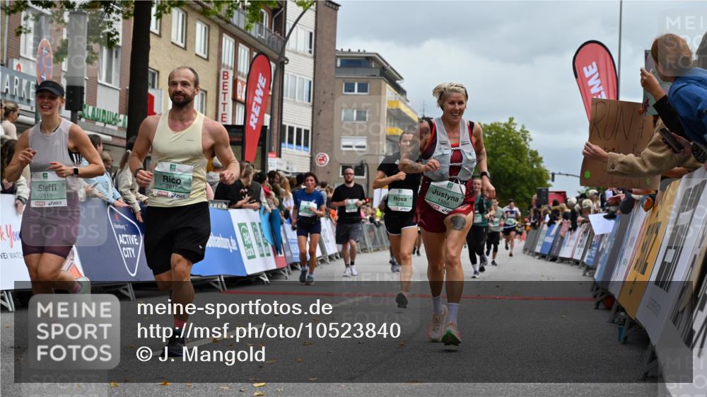 20.09.2026 - PSD Bank Halbmarathon J. Mangold http://msf.ph/oto/10523840 20.09.2026 12:02:24 Ziel 1403, 1497, 1507, 1586, 1718, 2084, 2088, 2105, 2395, 2817, 2818, 3109, 3240, 3310, 3354, 4114, 4115, 4547, 4565, 4568, 4580 meine-sportfotos.de