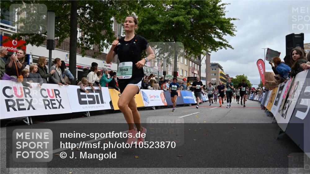 20.09.2026 - PSD Bank Halbmarathon J. Mangold http://msf.ph/oto/10523870 20.09.2026 12:02:26 Ziel 1403, 1497, 1507, 1586, 1718, 1895, 2084, 2088, 2105, 2817, 2818, 3109, 3240, 3310, 3354, 4547, 4565, 4568, 4580 meine-sportfotos.de