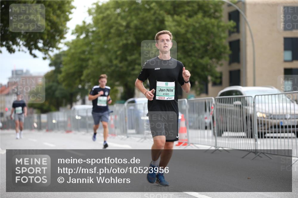 20.09.2026 - PSD Bank Halbmarathon Jannik Wohlers http://msf.ph/oto/10523956 20.09.2026 11:47:45 Laufen 4585 meine-sportfotos.de