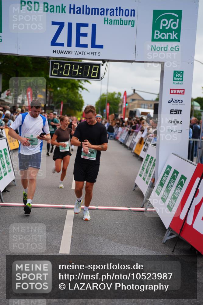20.09.2026 - PSD Bank Halbmarathon LAZAROV Photography http://msf.ph/oto/10523987 20.09.2026 12:04:18 Ziel 1104, 1155, 1404, 1456, 1525, 1555, 1728, 2422, 2827, 2932, 3457, 3659, 3832, 3833, 3923, 3934, 4322, 4636 meine-sportfotos.de