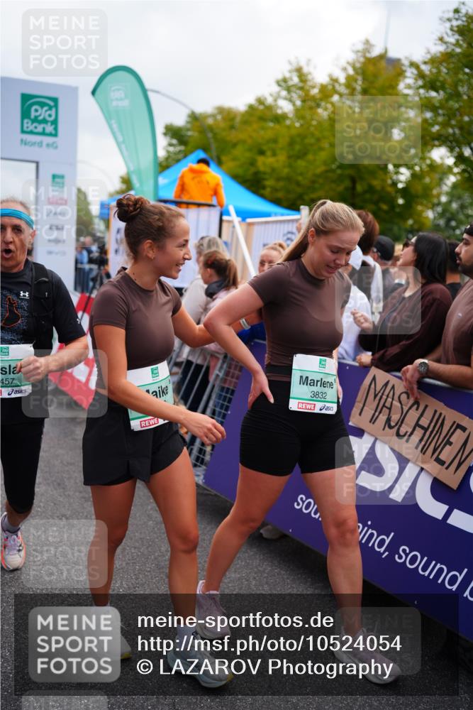 20.09.2026 - PSD Bank Halbmarathon LAZAROV Photography http://msf.ph/oto/10524054 20.09.2026 12:04:22 Ziel 1104, 1155, 1404, 1456, 1525, 1555, 2932, 3345, 3457, 3832, 3833, 3934 meine-sportfotos.de