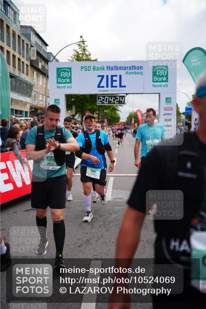 20.09.2026 - PSD Bank Halbmarathon LAZAROV Photography http://msf.ph/oto/10524069 20.09.2026 12:04:24 Ziel 1104, 1404, 1456, 1525, 1555, 1605, 2833, 2932, 3345, 3457, 3832, 3833, 3934, 4087 meine-sportfotos.de