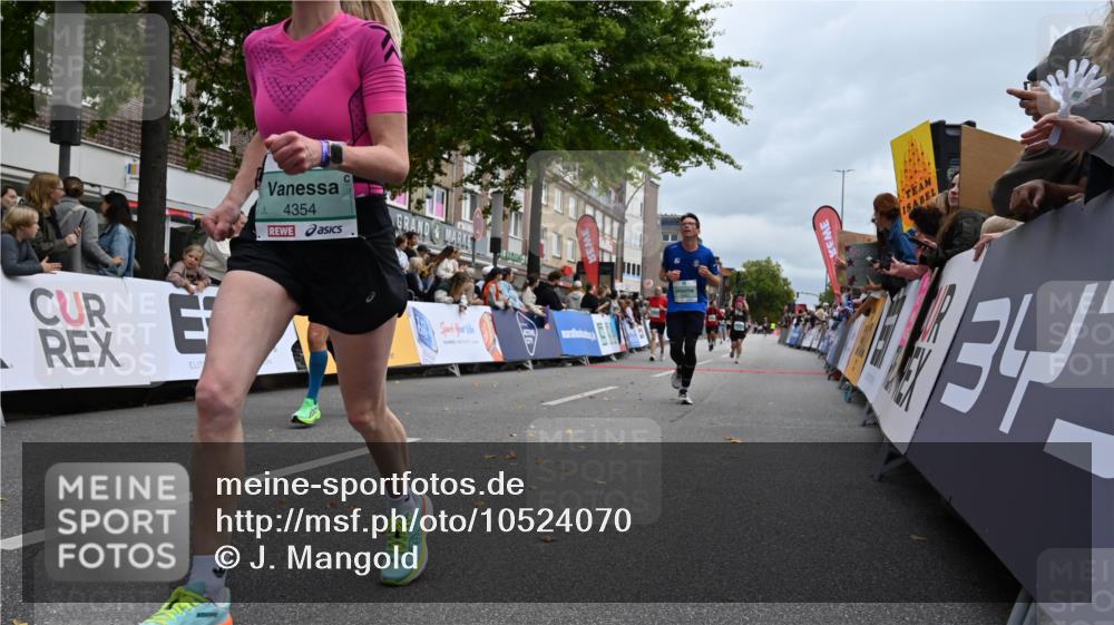20.09.2026 - PSD Bank Halbmarathon J. Mangold http://msf.ph/oto/10524070 20.09.2026 12:02:50 Ziel 1716, 1750, 2019, 2061, 2222, 2508, 2514, 2699, 2716, 2832, 2999, 4354, 4487, 4735 meine-sportfotos.de
